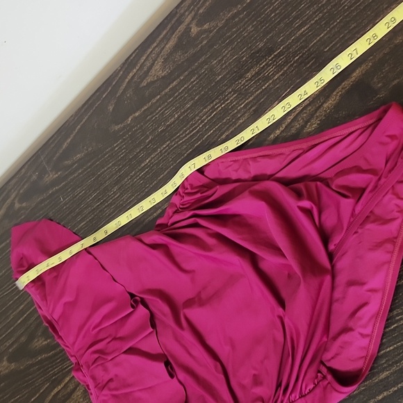 La Blanca Off the Shoulder One-Piece Swimsuit burgundy wine Size 14 - Picture 5 of 9